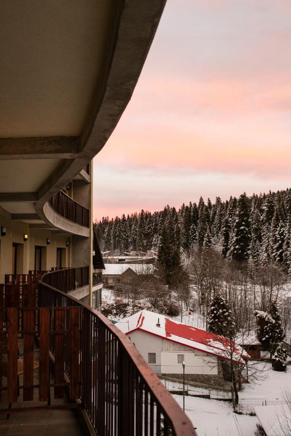 Atrium Hotel Mountain View Predeal Zewnętrze zdjęcie